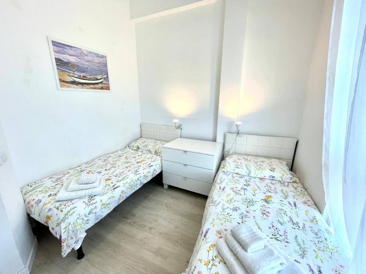 Villa Poetto Beach By Home And Experience , Cagliari, Poetto Exterior photo